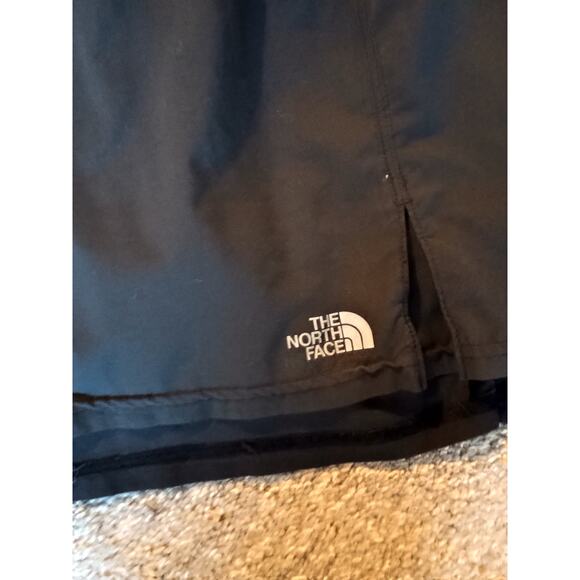 North face skort skirt with built in shorts women's size small in black - Picture 2 of 6
